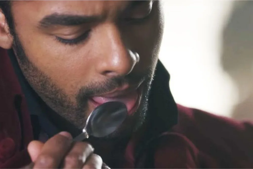 simon bridgerton spoon