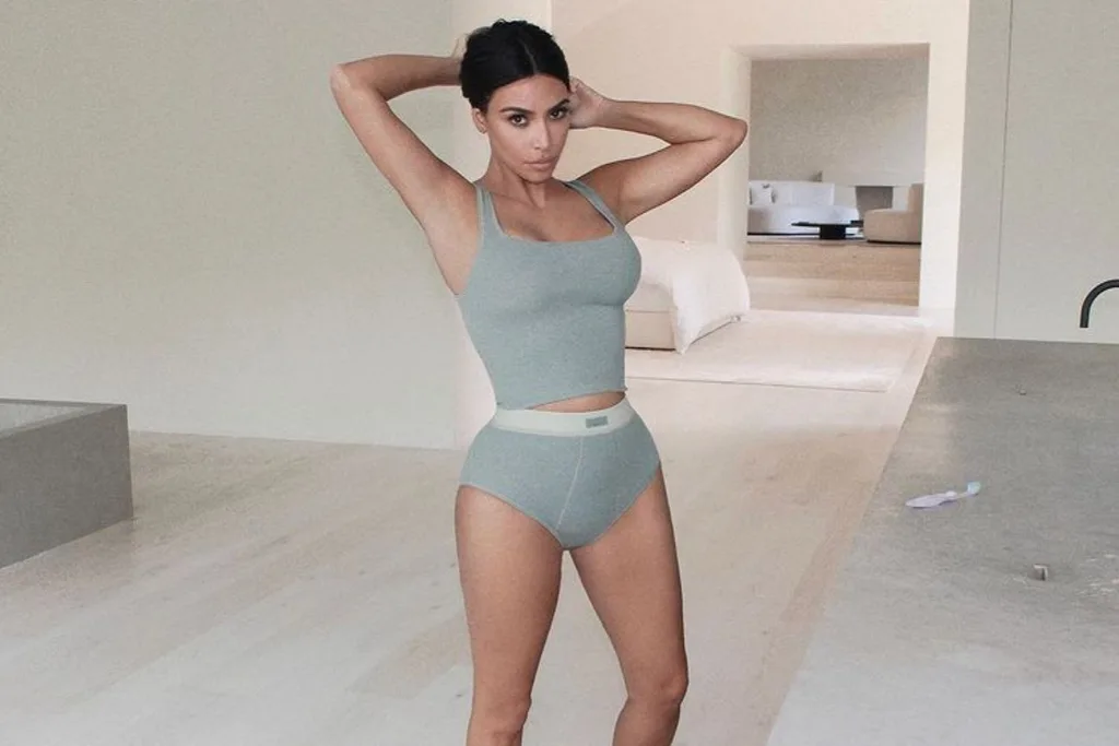 kim kardashian bathroom