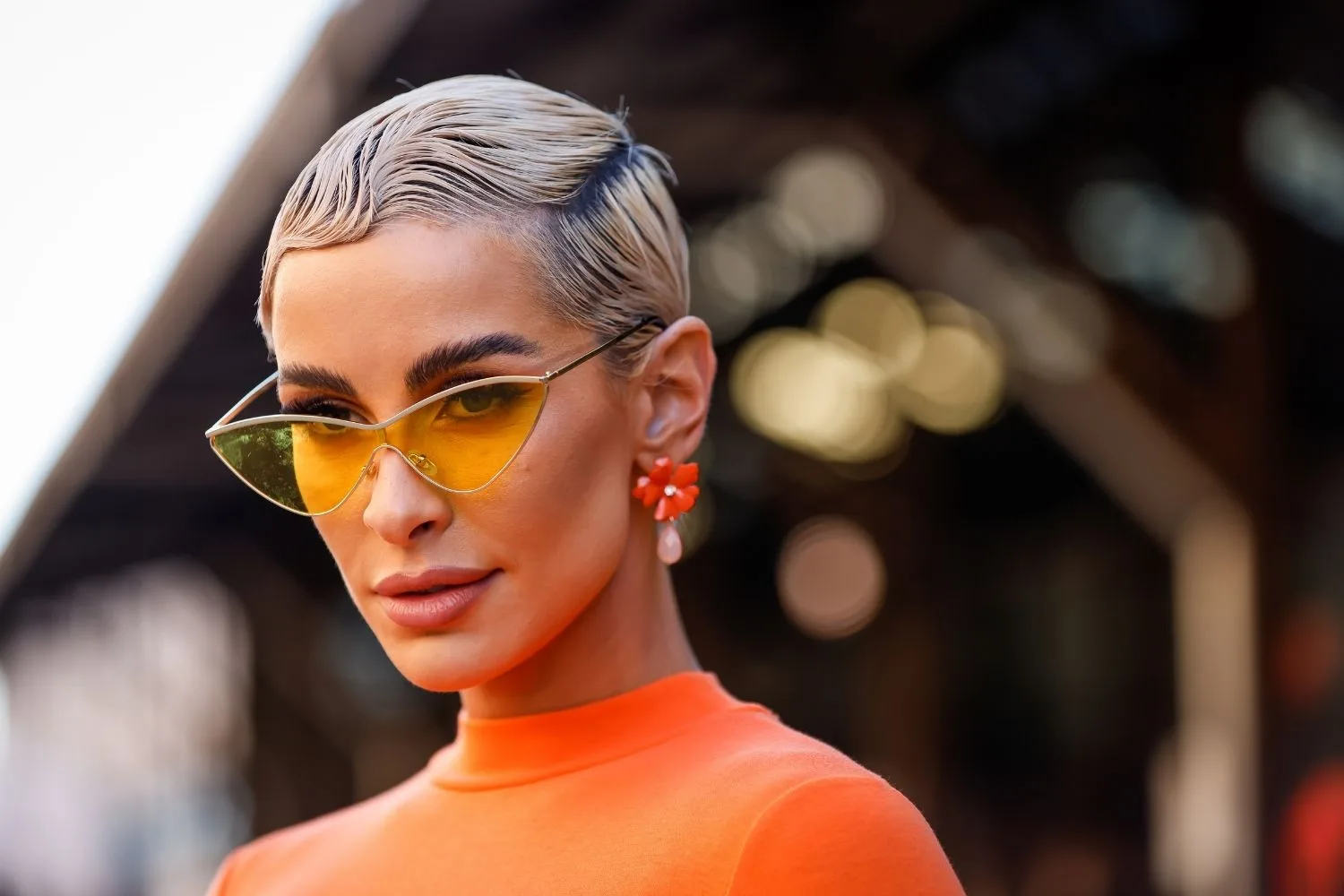 ellie-gonsalves-orange-sunglasses