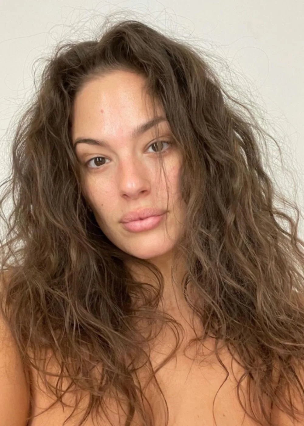 ashley-graham-curly-hair