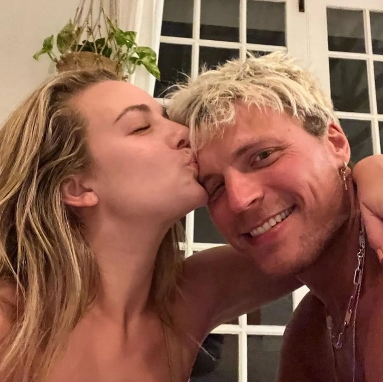 abbie and konrad dating
