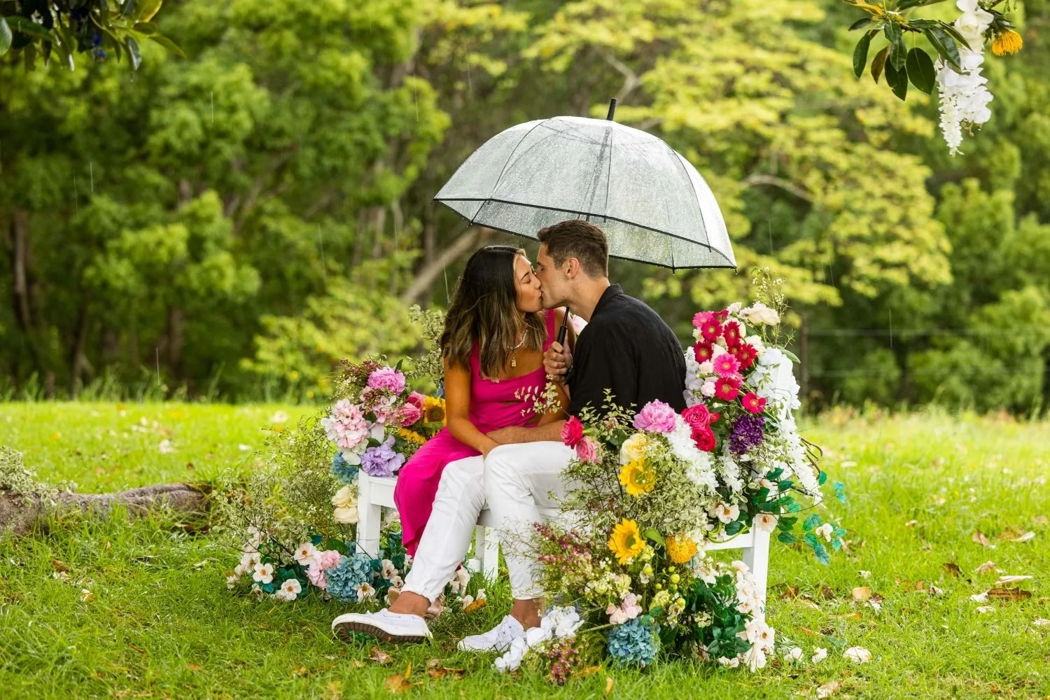 mitch-tina-love-island-finale-kiss