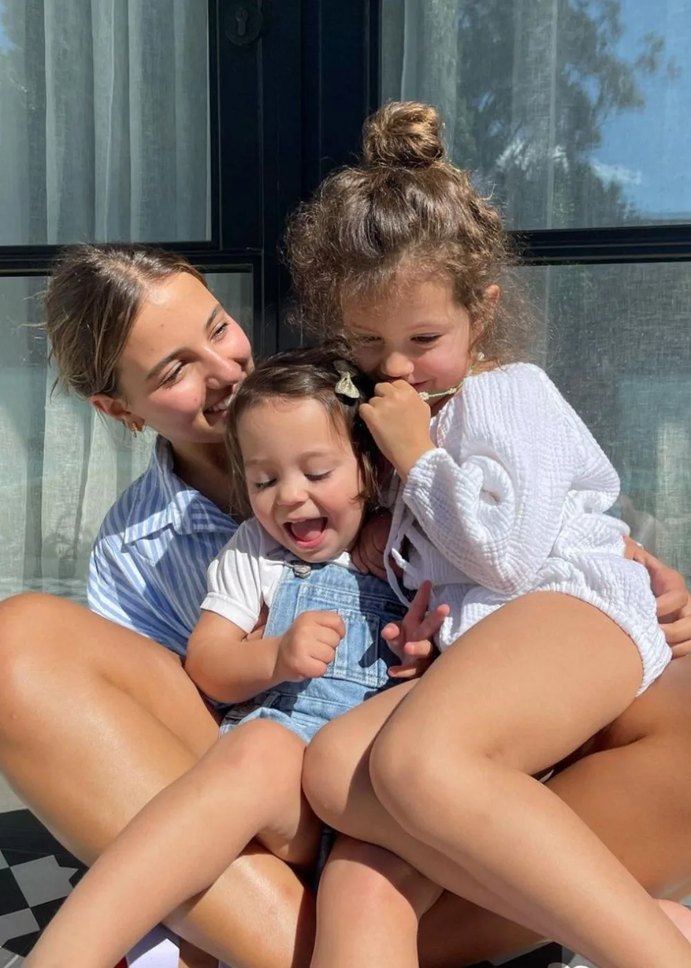 snezana-sam-wood-daughters