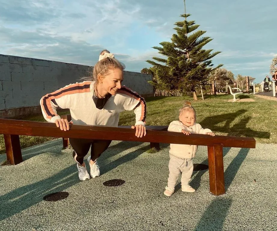 anna heinrich trains with elle