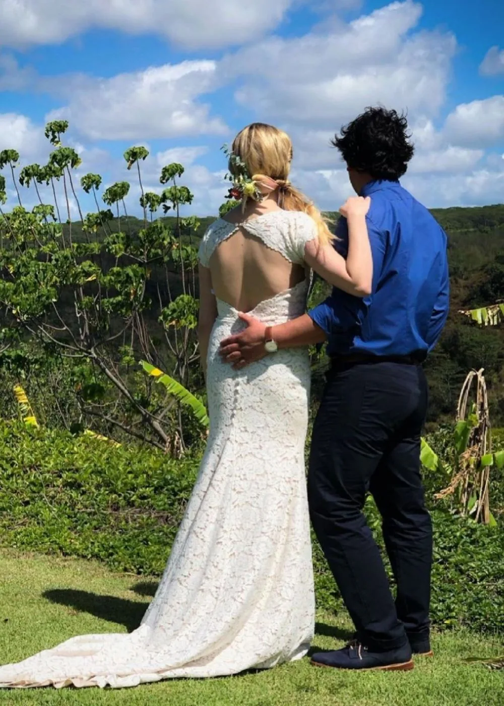 eliza-taylor-bob-morley-wedding