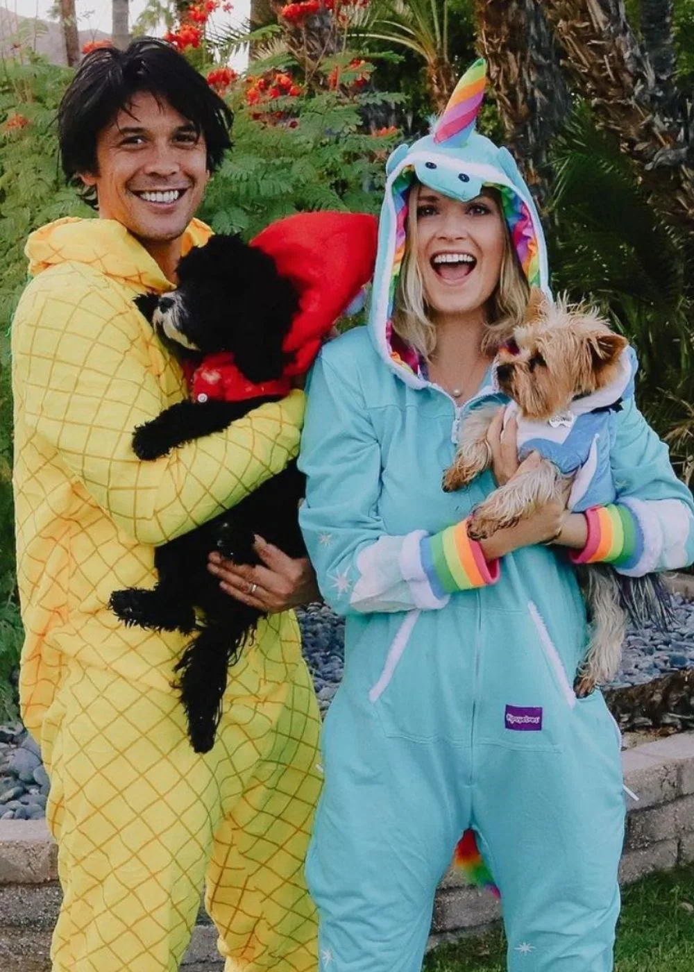 bob-morley-eliza-taylor-unicorn-onesie