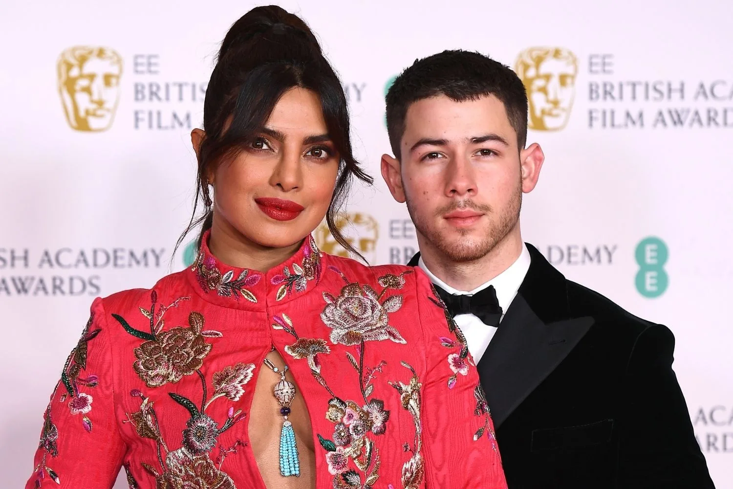 nick-jonas-priyanka-chopra