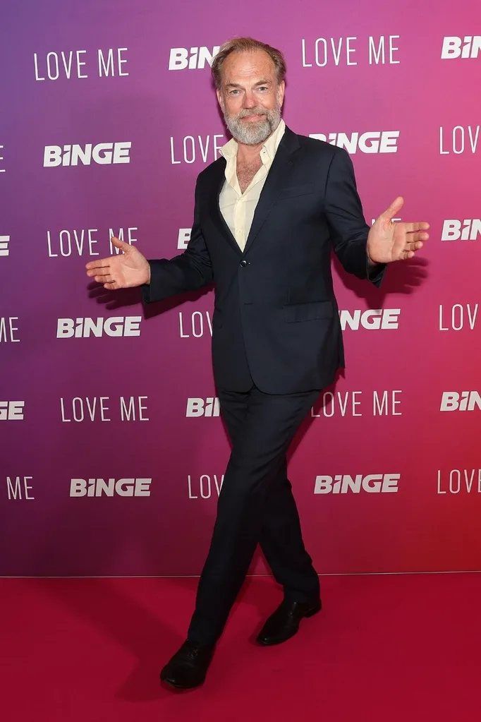 hugo weaving