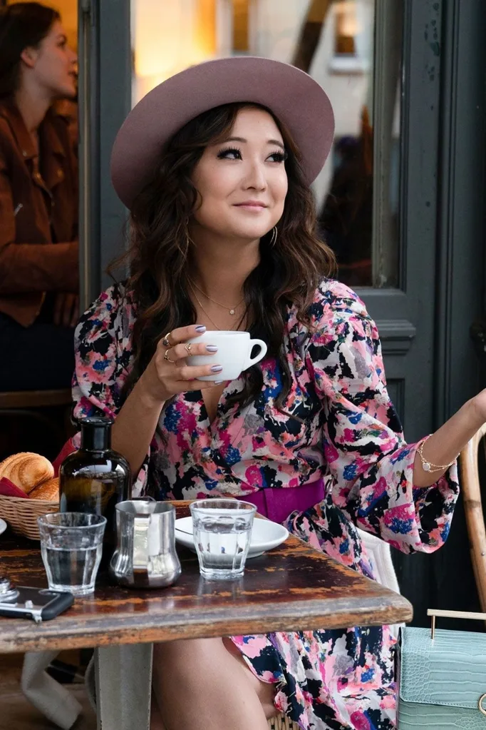 Mindy (Ashley Park) in Emily In Paris