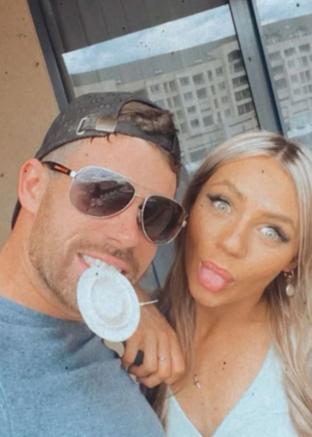 michael-goonan-new-girlfriend-selfie