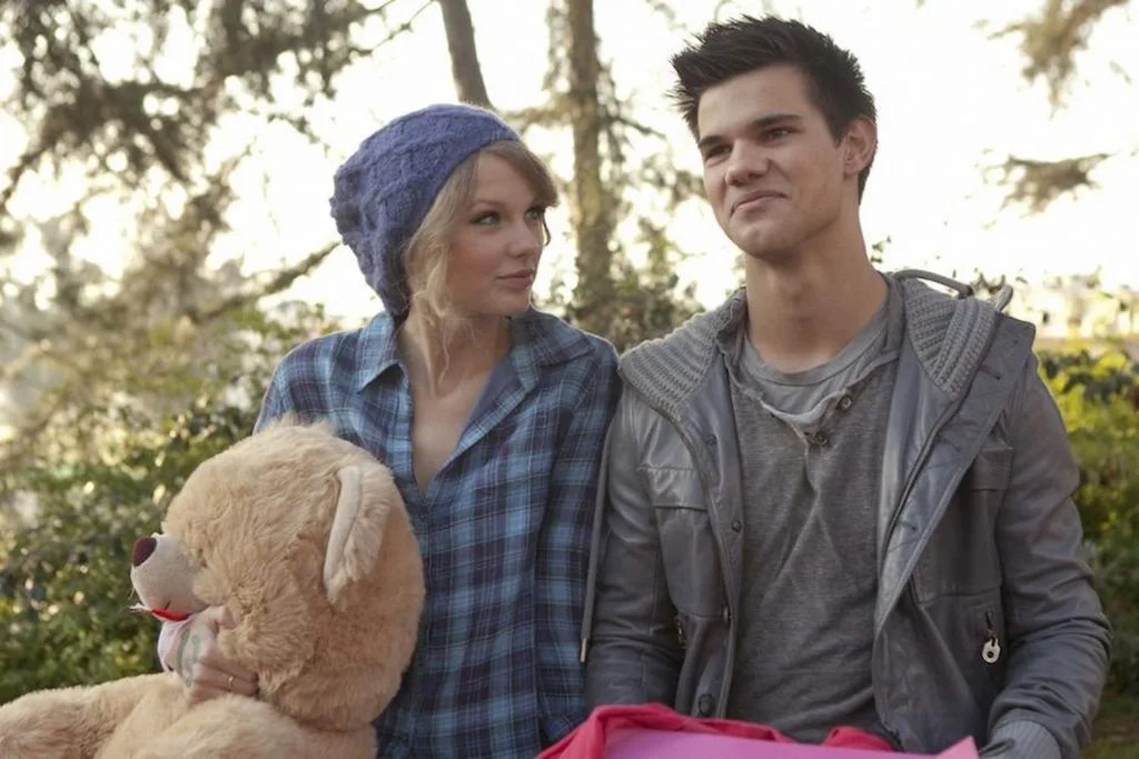 taylor swift and taylor lautner