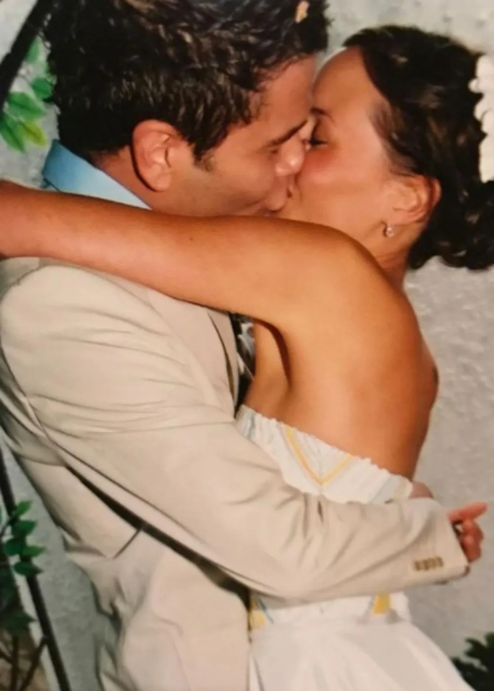 dylan-lewis-hollie-wedding