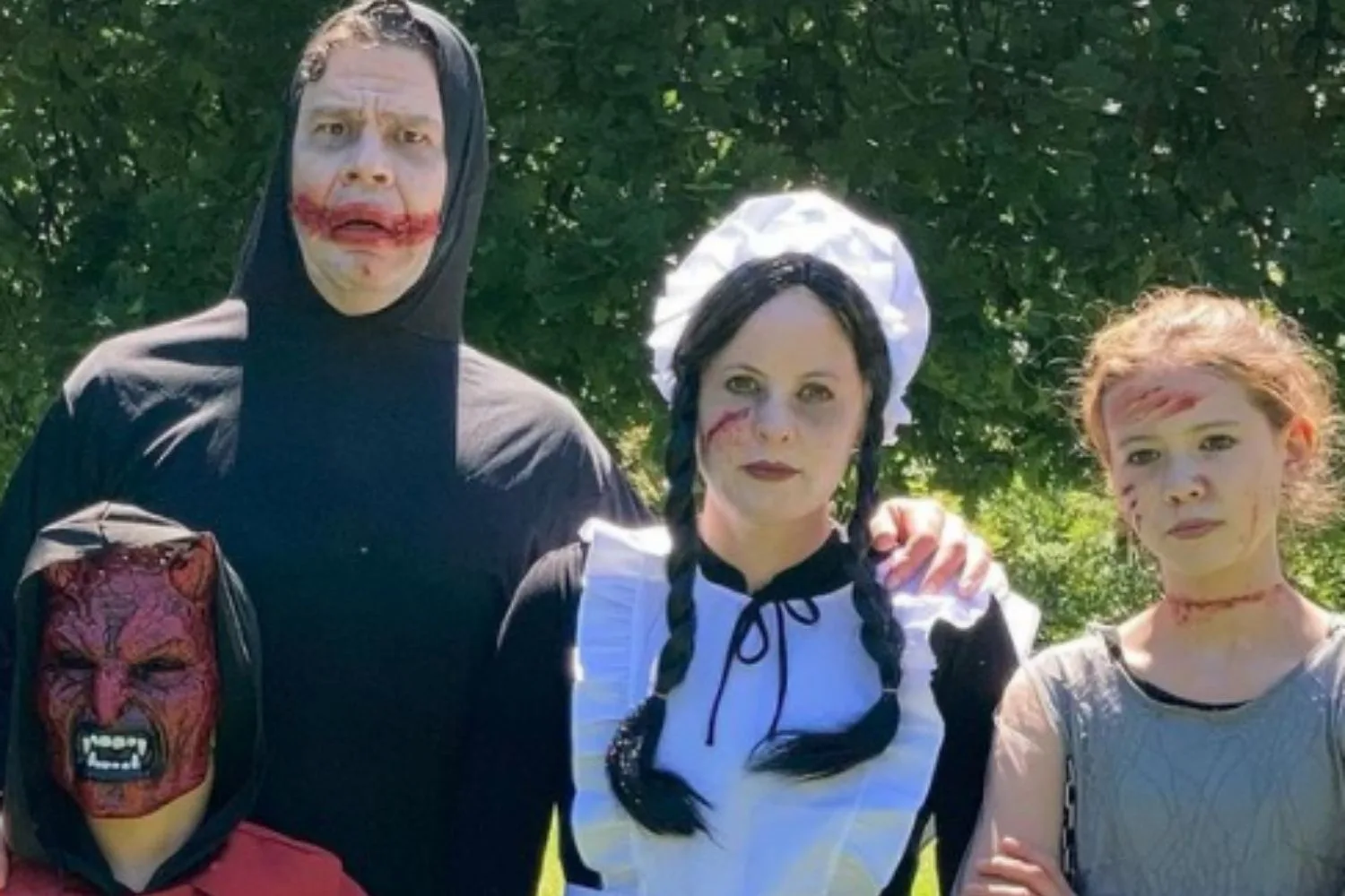 dylan-lewis-family-halloween