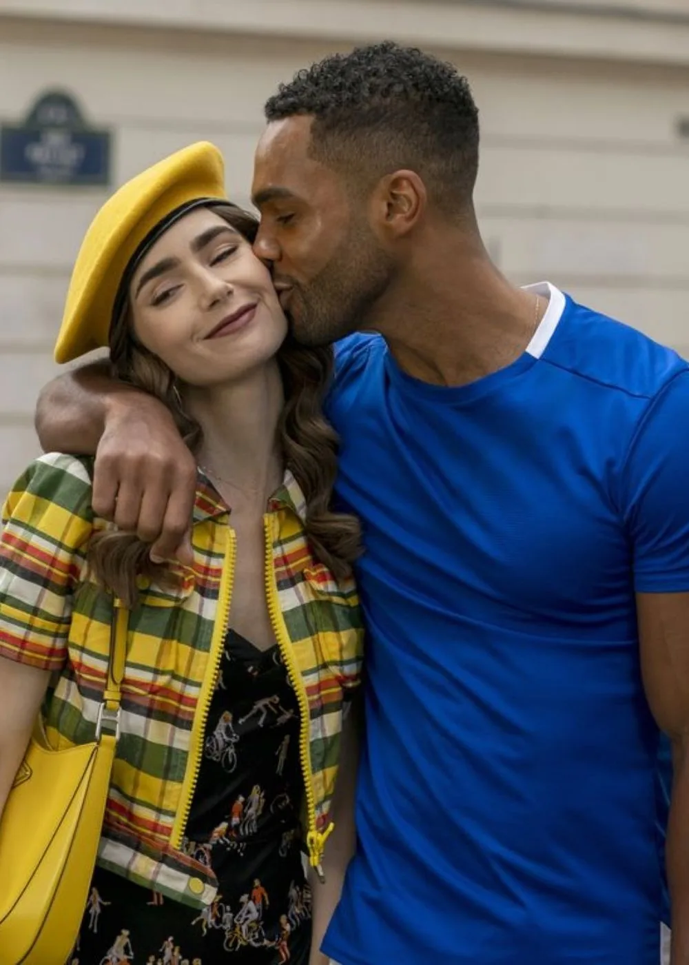 emily-in-paris-emily-alfie