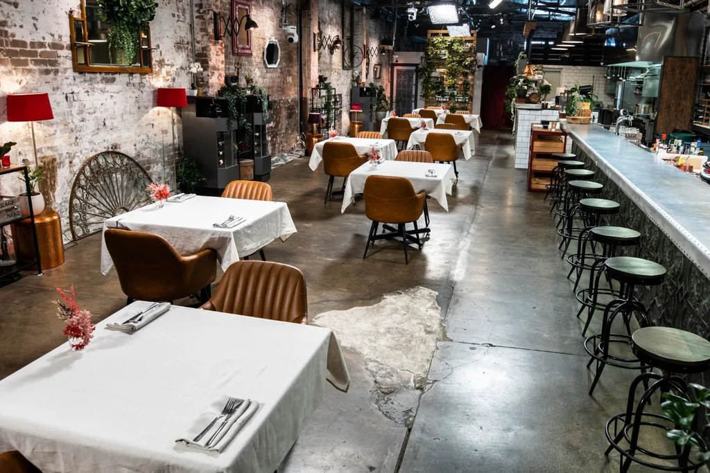 first dates restaurant