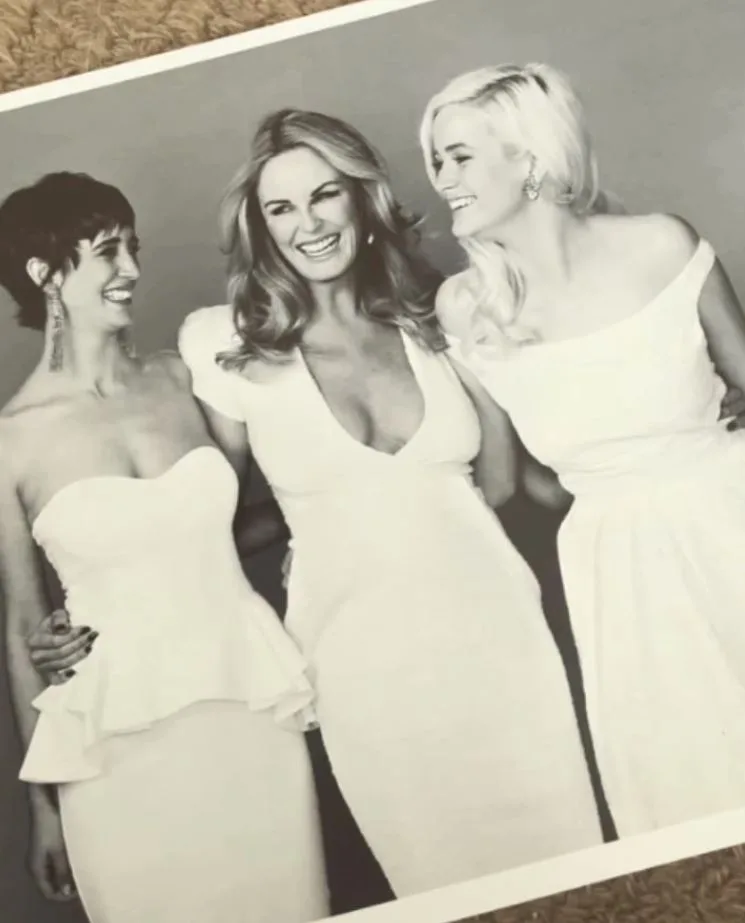 simone holtznagel charlotte dawson