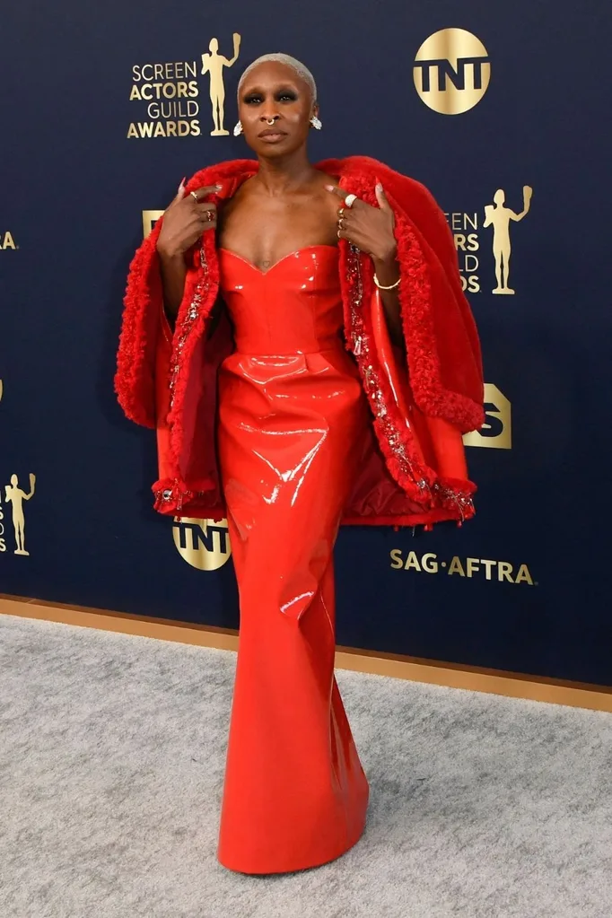 Cynthia Erivo wears Louis Vuitton at the 2022 SAG Awards.