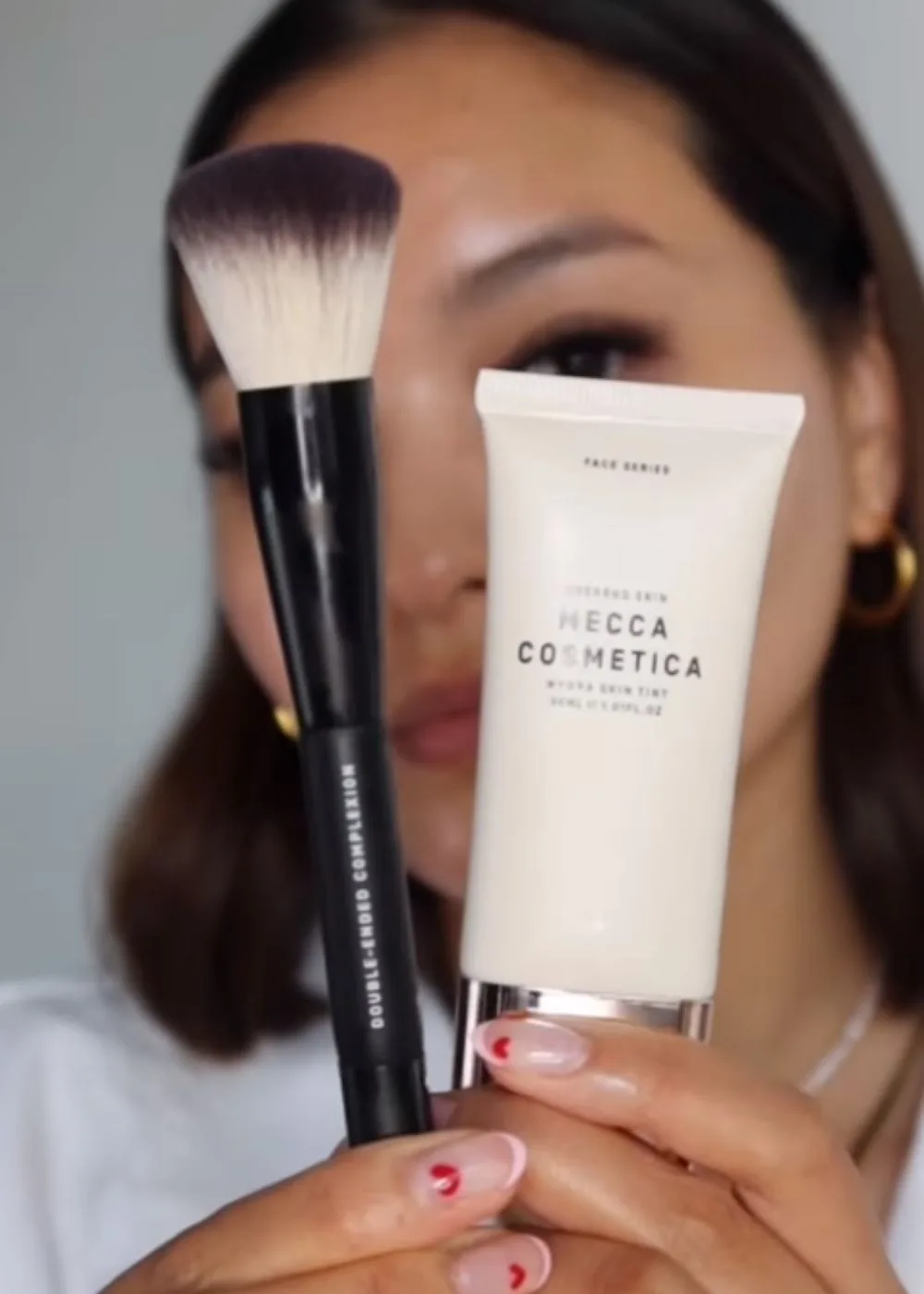 amelia-singson-mecca-cosmetica