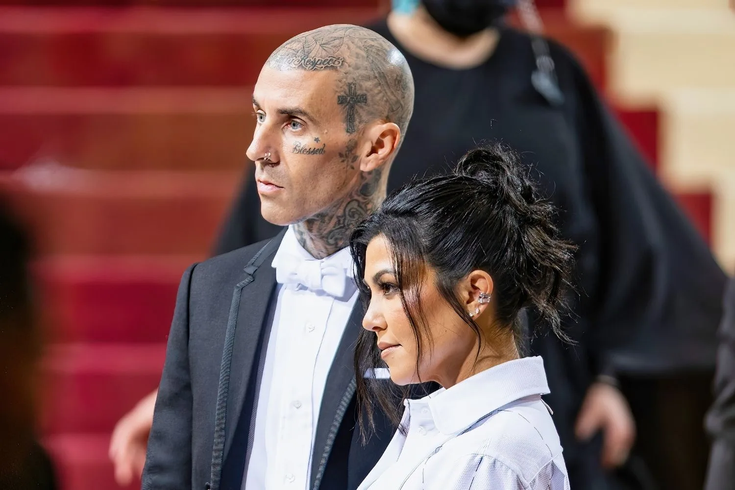 kourtney-kardashian-travis-barker-met-gala