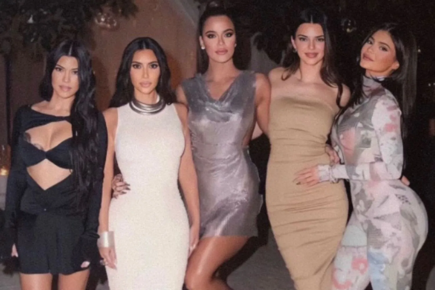 the-kardashians-sisters