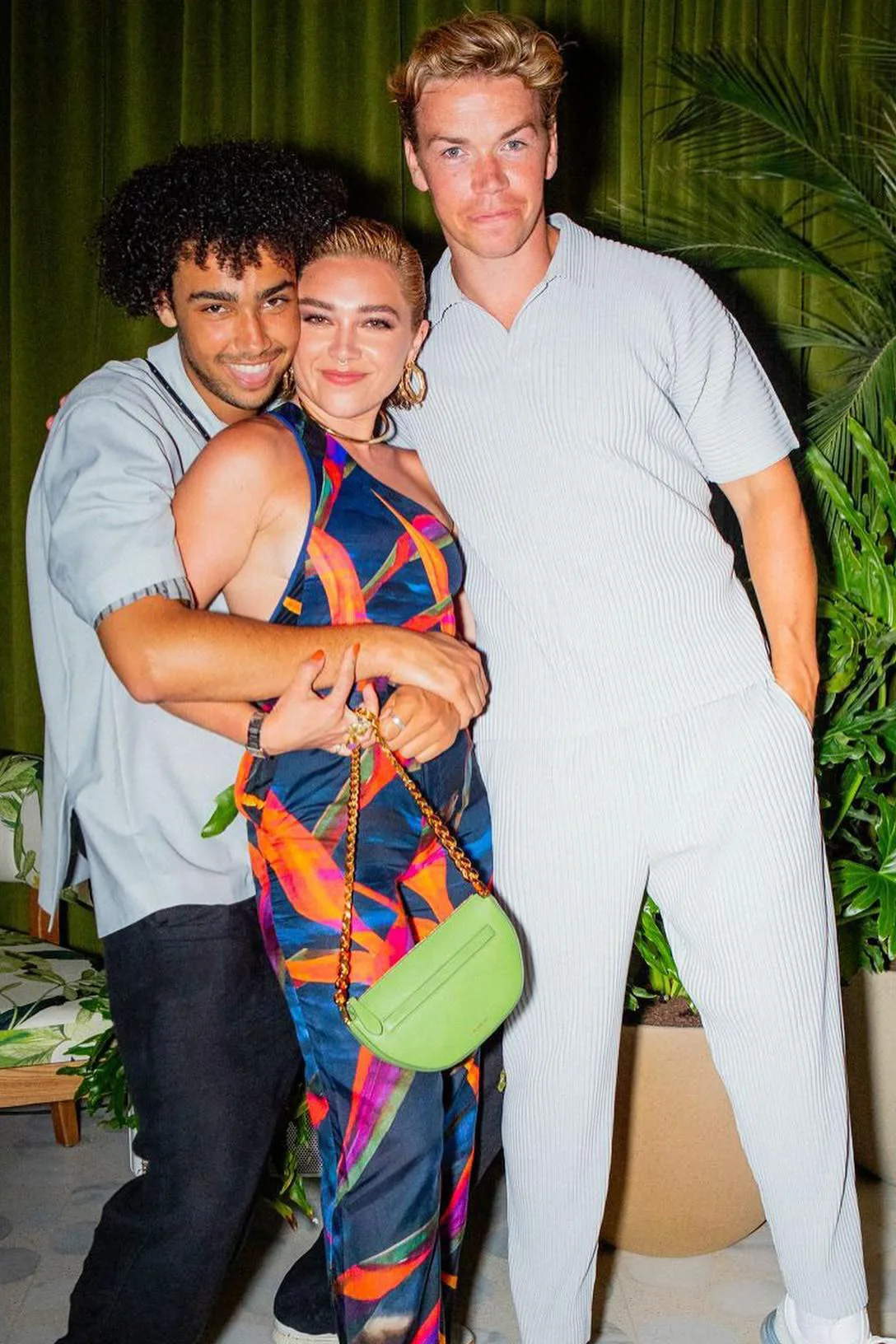 Florence Pugh and Will Poulter.