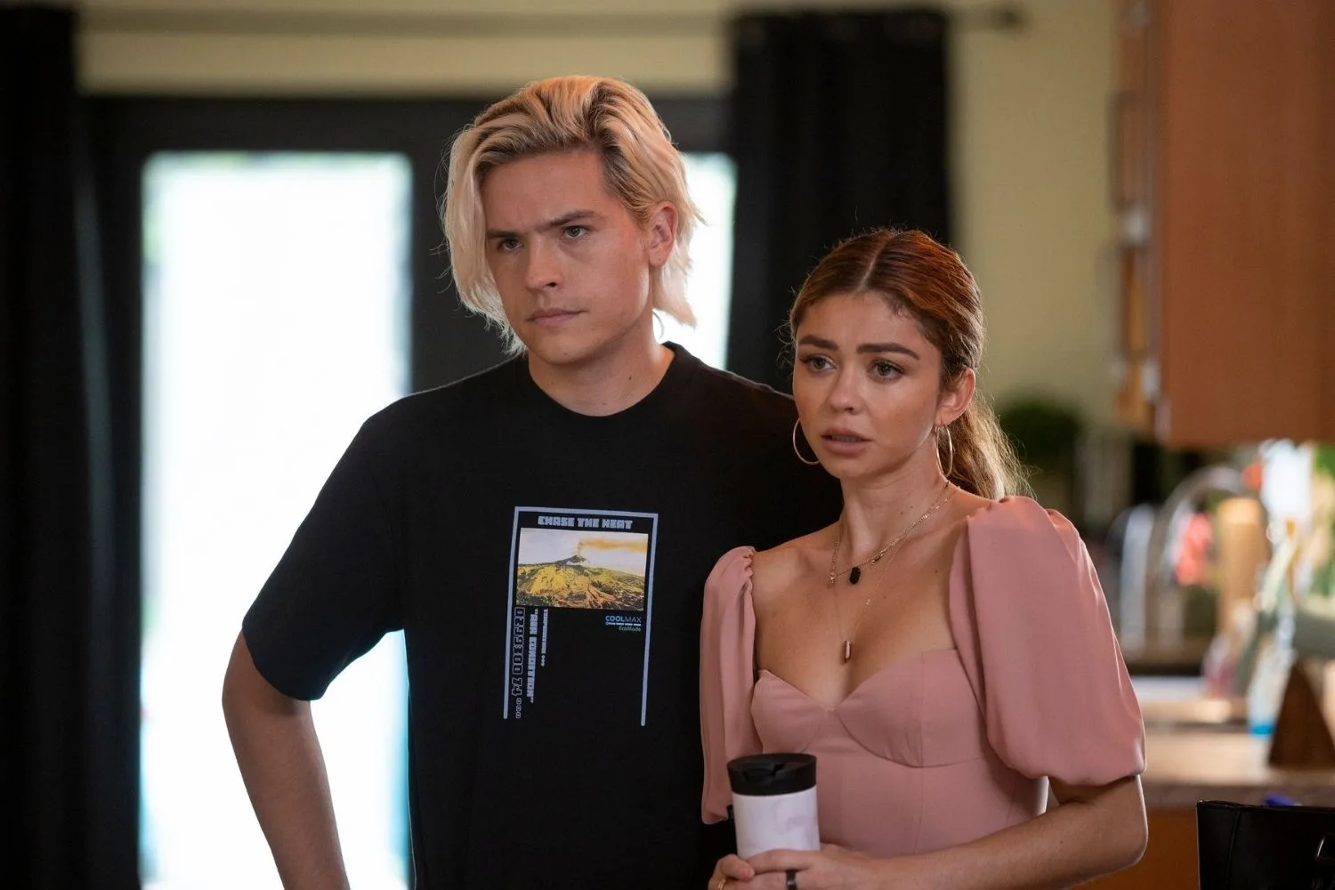 my-fake-boyfriend-movie-sarah-hyland-dylan-sprouse