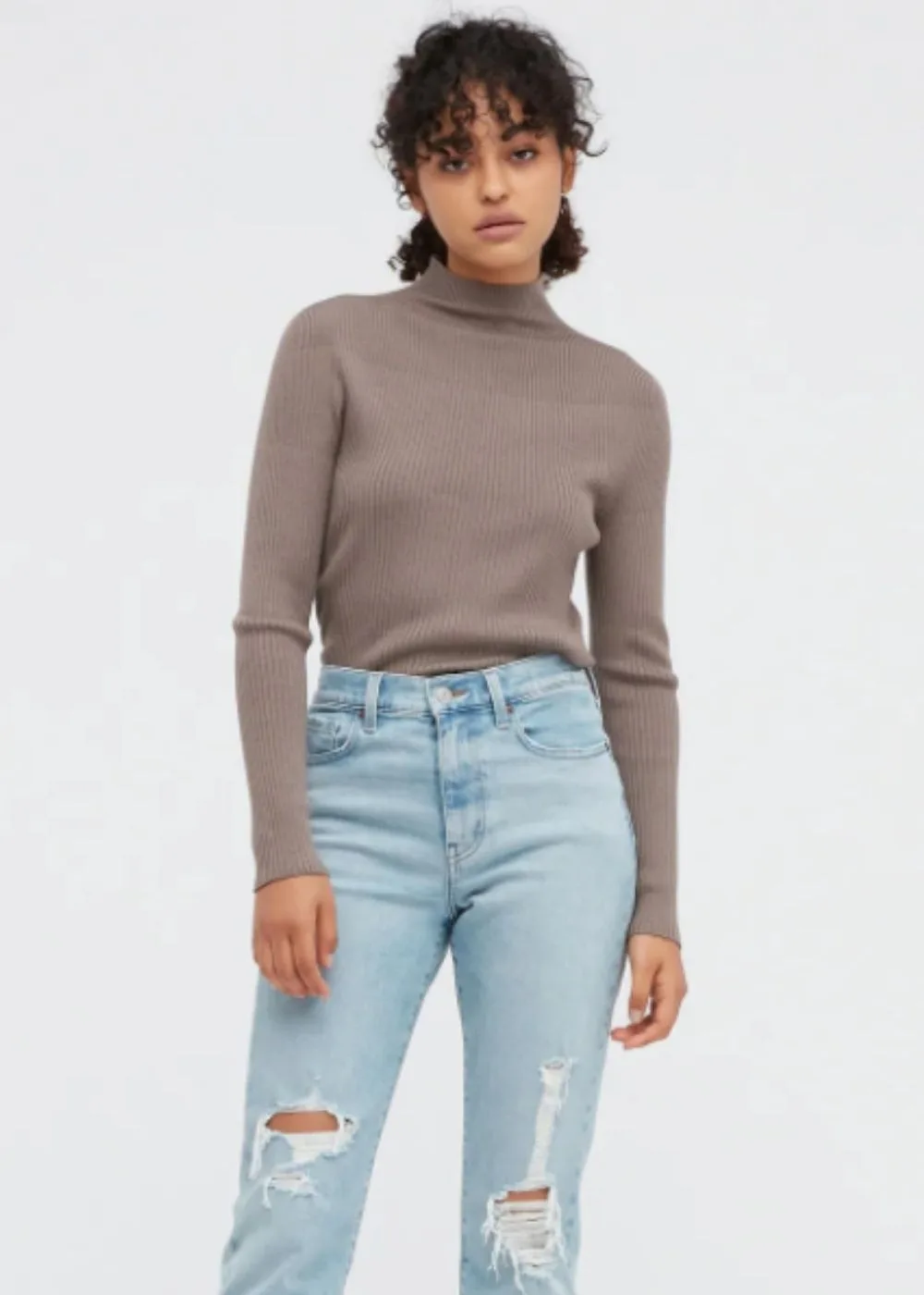 brown-knit-top-uniqlo