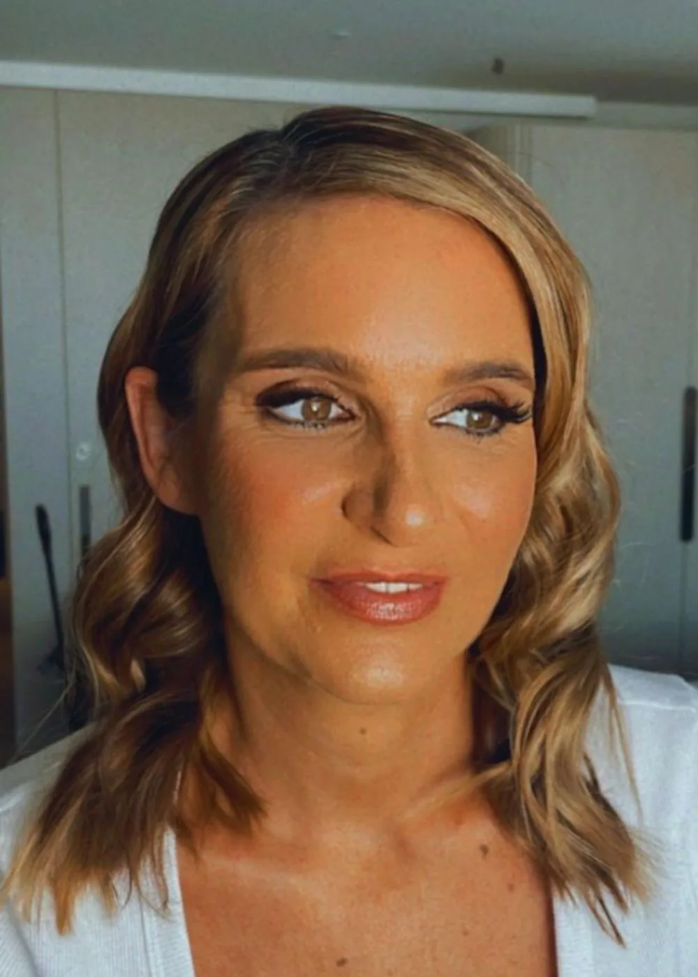 reggie-bird-logies-makeup