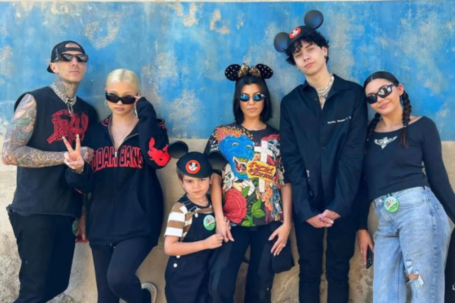 kourtney-kardashian-travis-barker-family