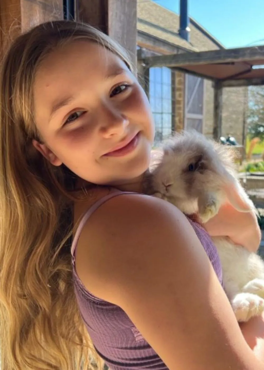 harper-seven-beckham-rabbit