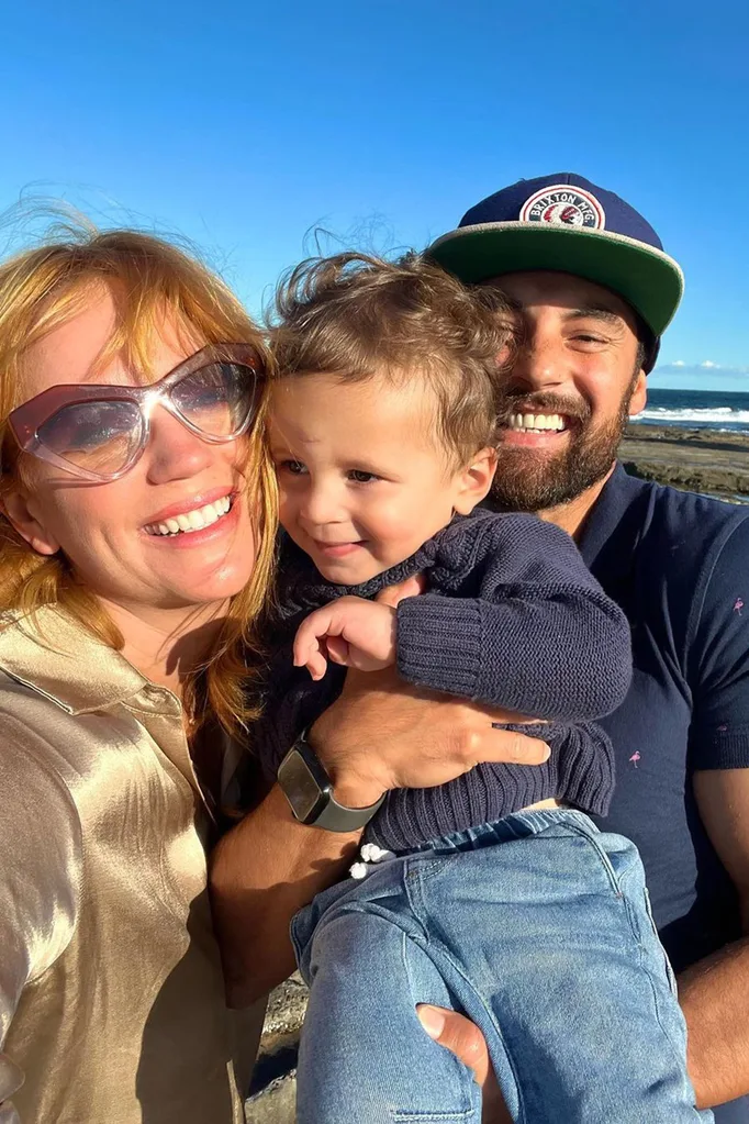 cam-merchant-family