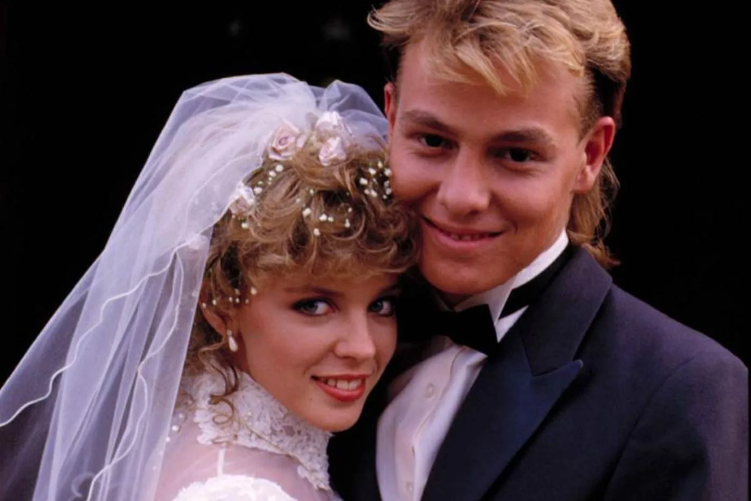 kylie-minogue-jason-donovan-neighbours