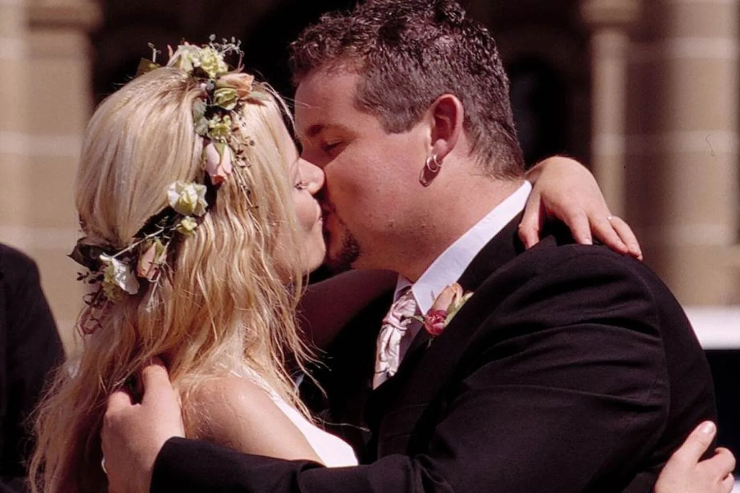 neighbours-dee-toadie-wedding