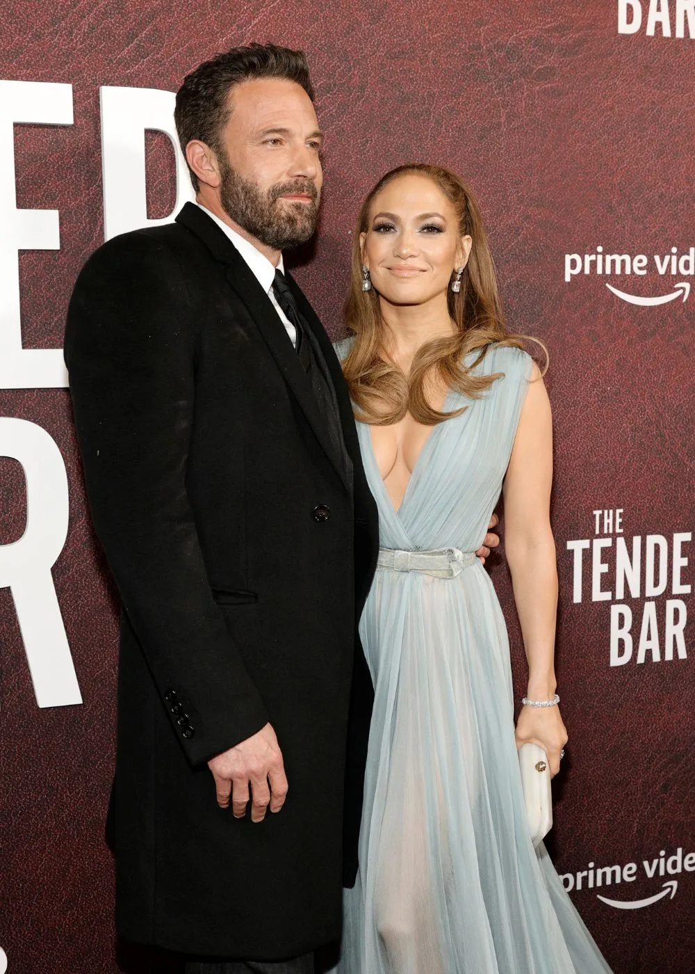 ben-affleck-jennifer-lopez-portrait