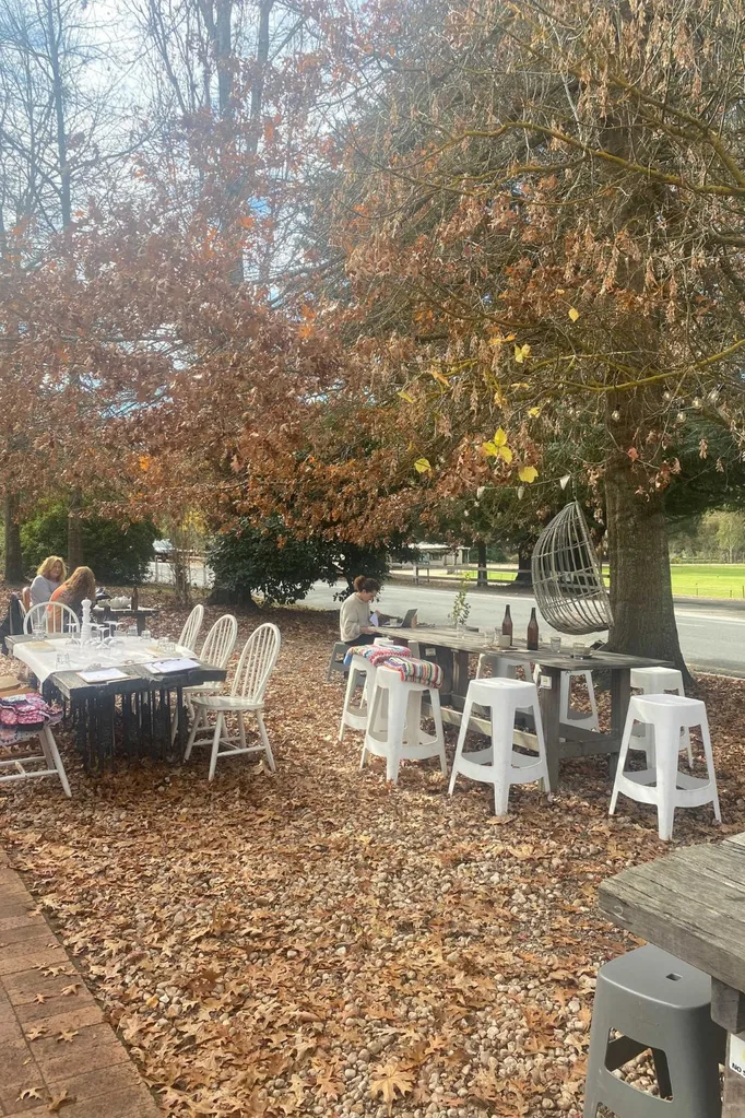 Harvest Mylor cafe