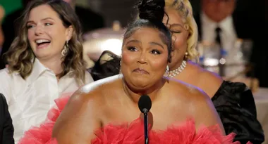 Lizzo breaks down in tears on Emmys stage