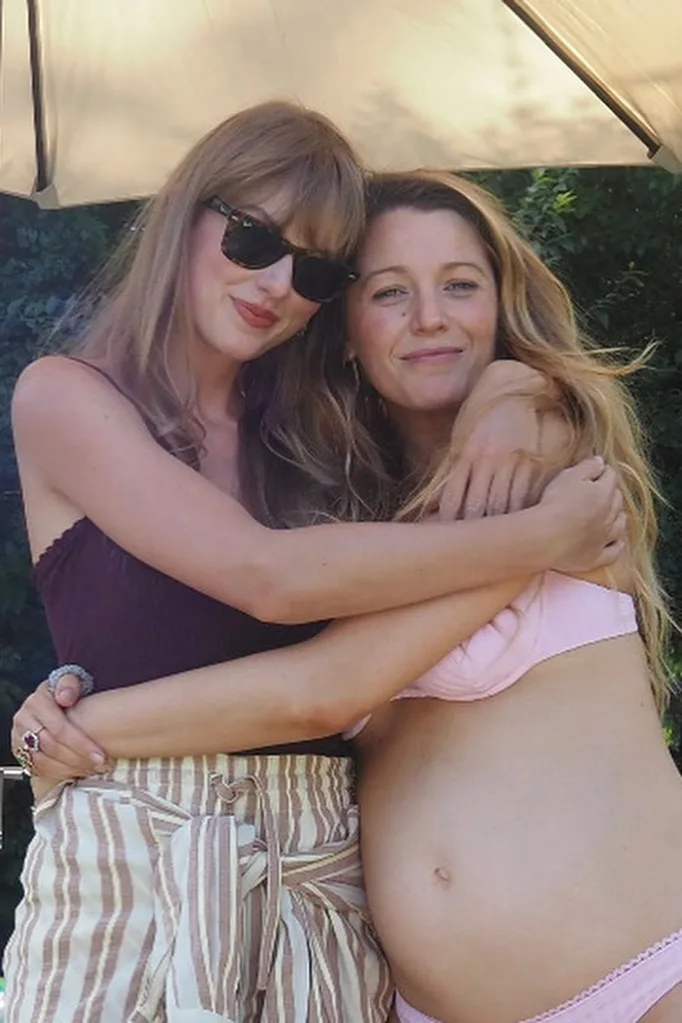 blake-lively-pregnant