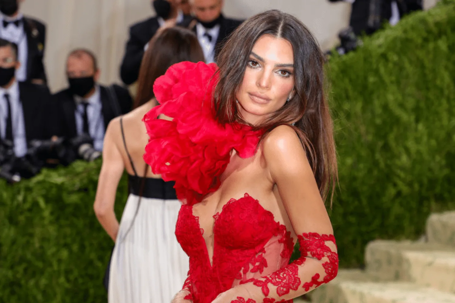 Emily Ratajkowski
