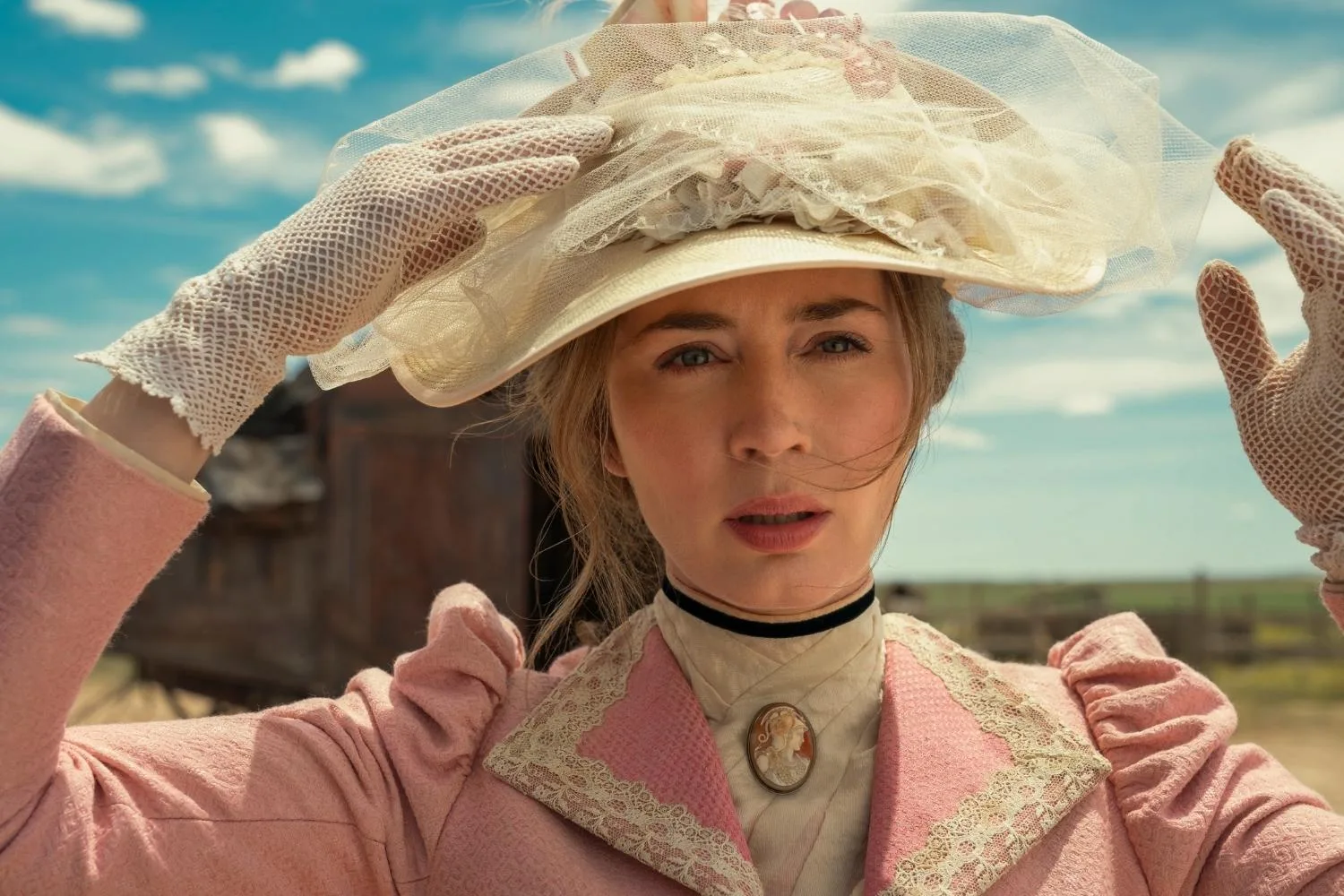 emily blunt the english