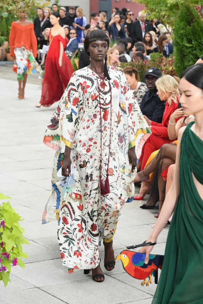 Duckie-Thot-runway