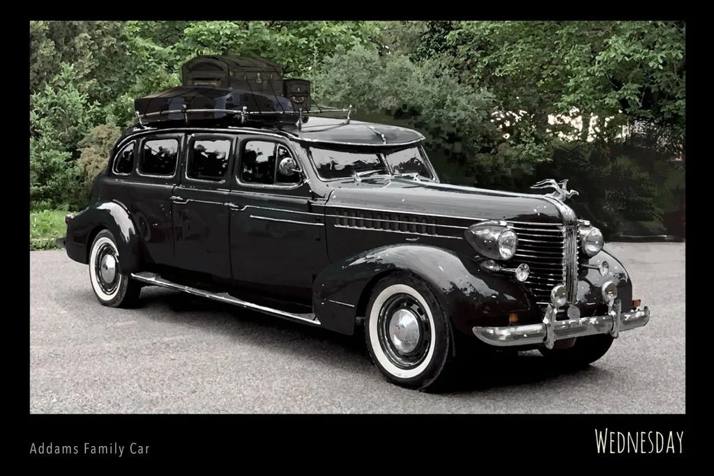 addams-family-car