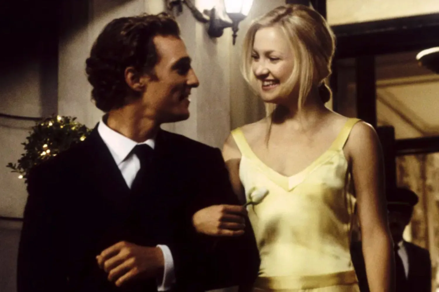 how-to-lose-a-guy-in-10-days-yellow-dress