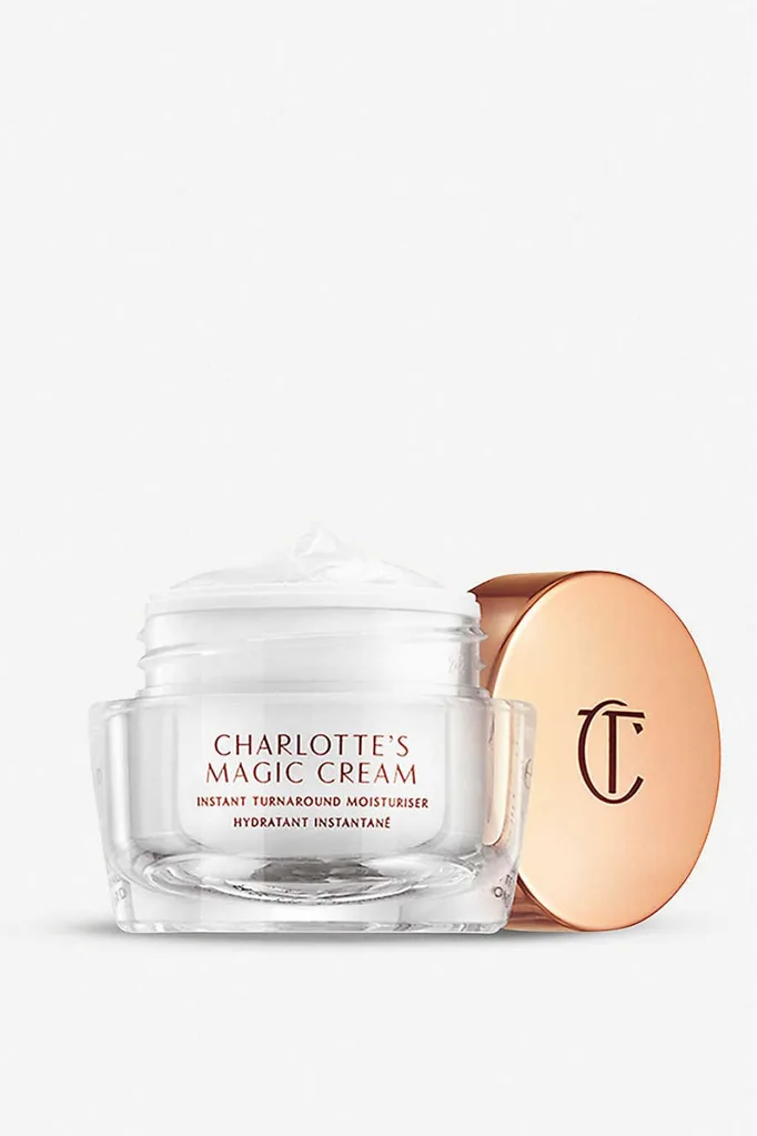 charlotte-tilbury-magic-cream