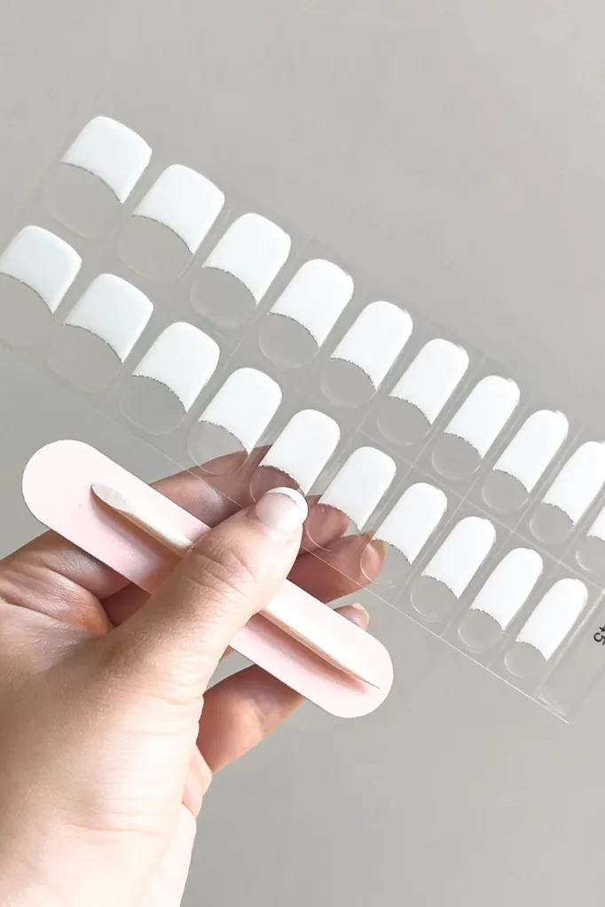 french-tip-gel-nail-stickers
