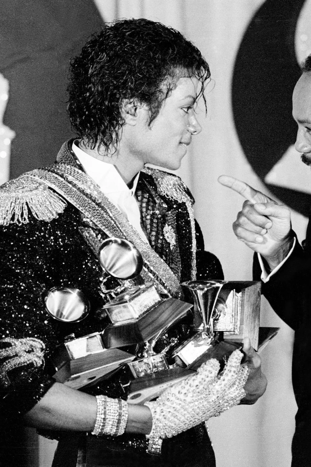 michael-jackson-sequin-glove-grammys