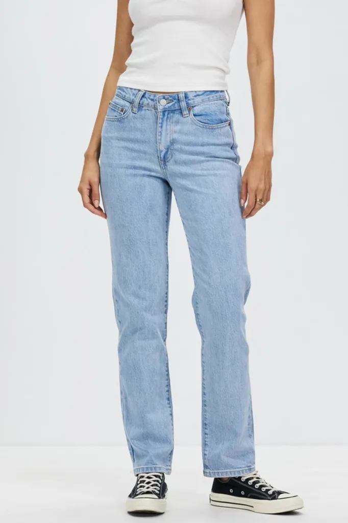 lee-straight-leg-jeans