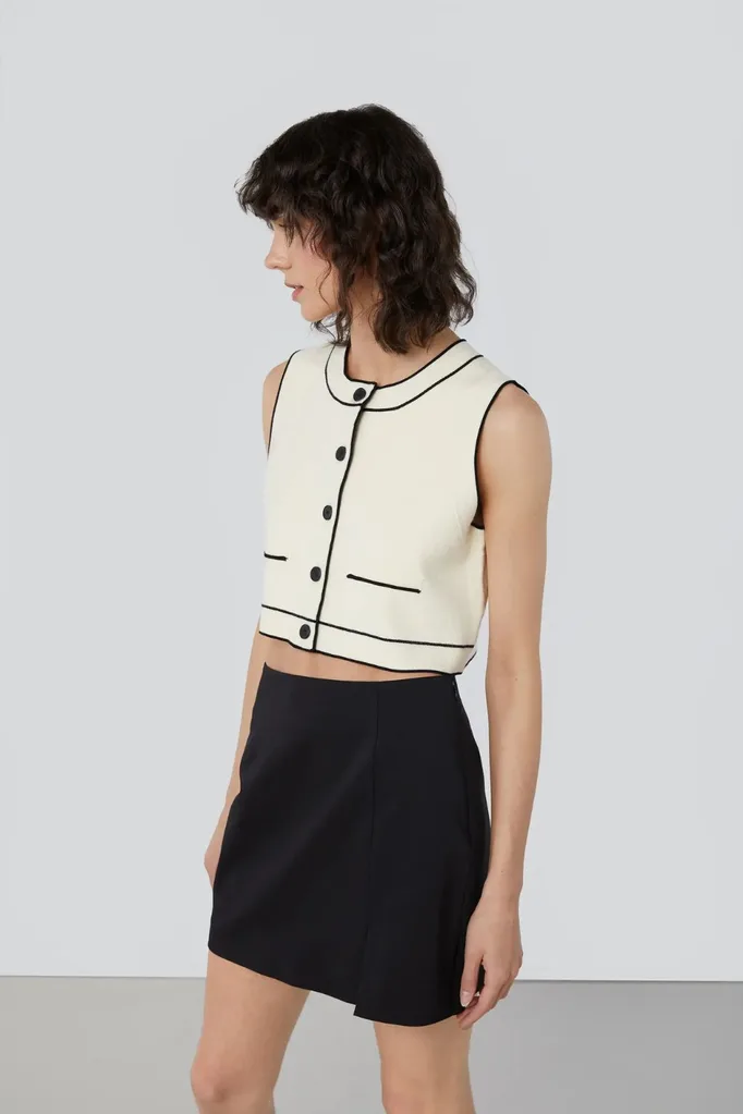oak-and-fort-vest