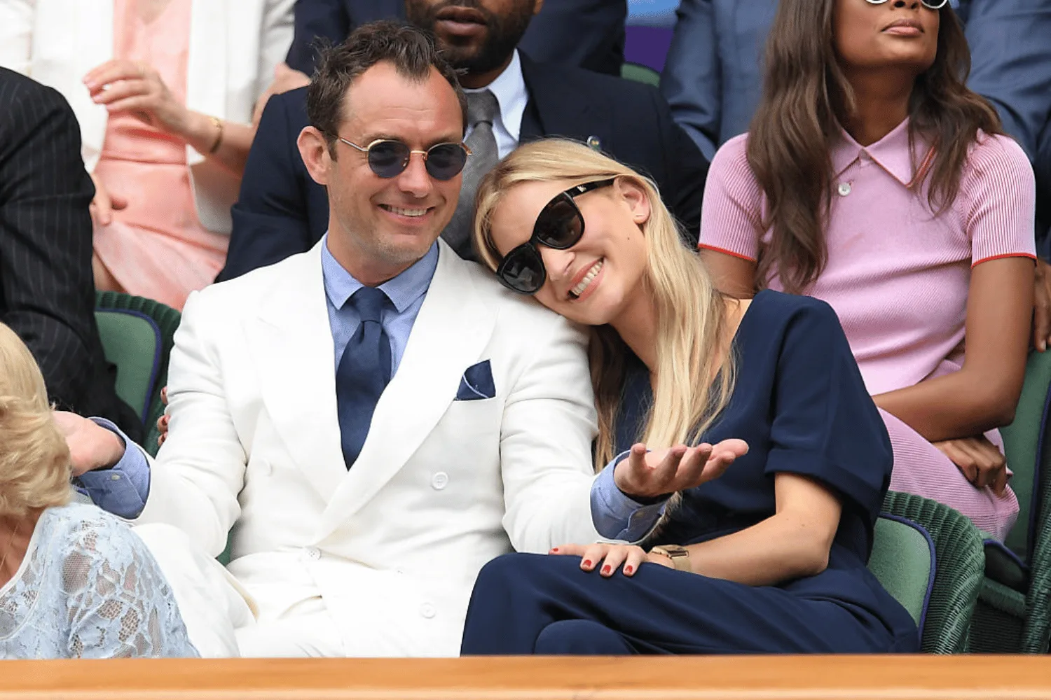 Jude Law's children Meet his seven kids WHO