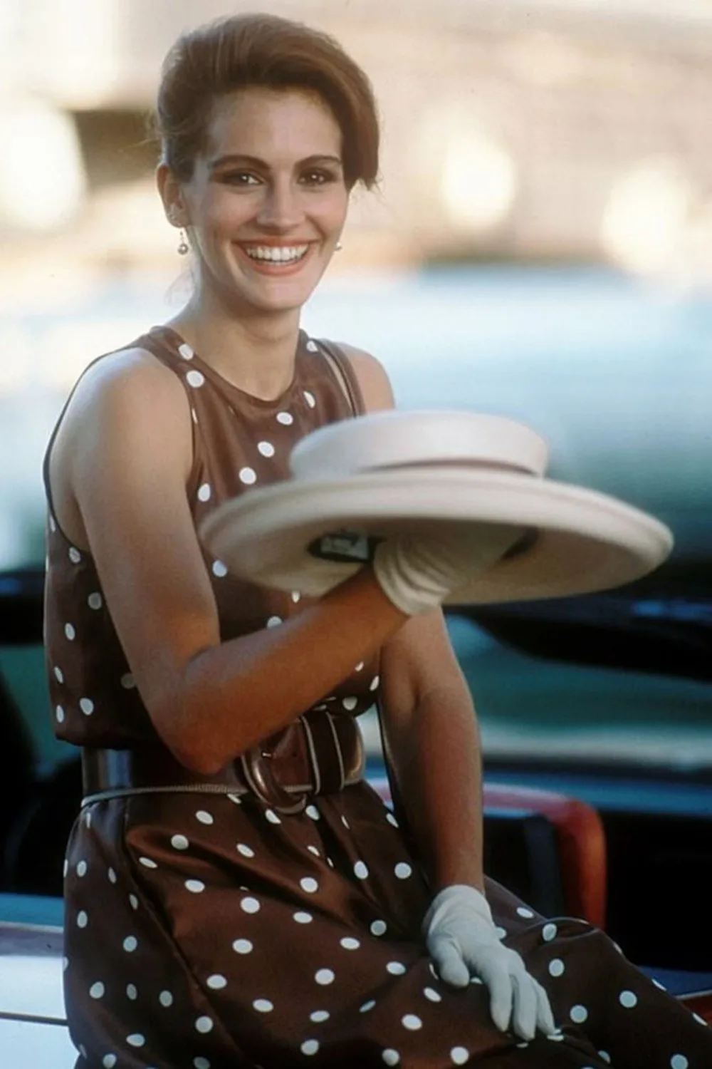 Julia Roberts polka dot dress pretty woman