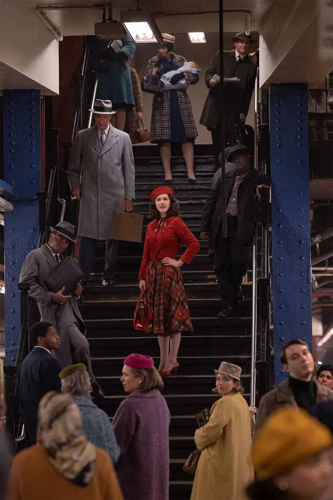 marveluos-mrs-maisel-show-still-midge-on-stairs-at-subway-station